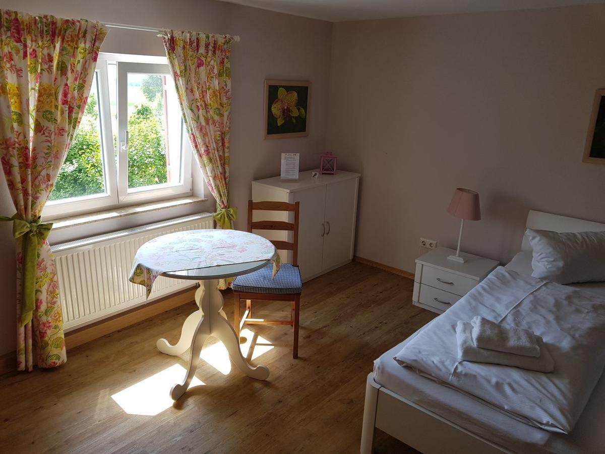 Allgaeu Meadow Ranch Hergatz Bagian luar foto